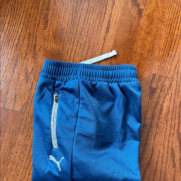 Puma track pants boys M (10-12) - Picture 2 of 2
